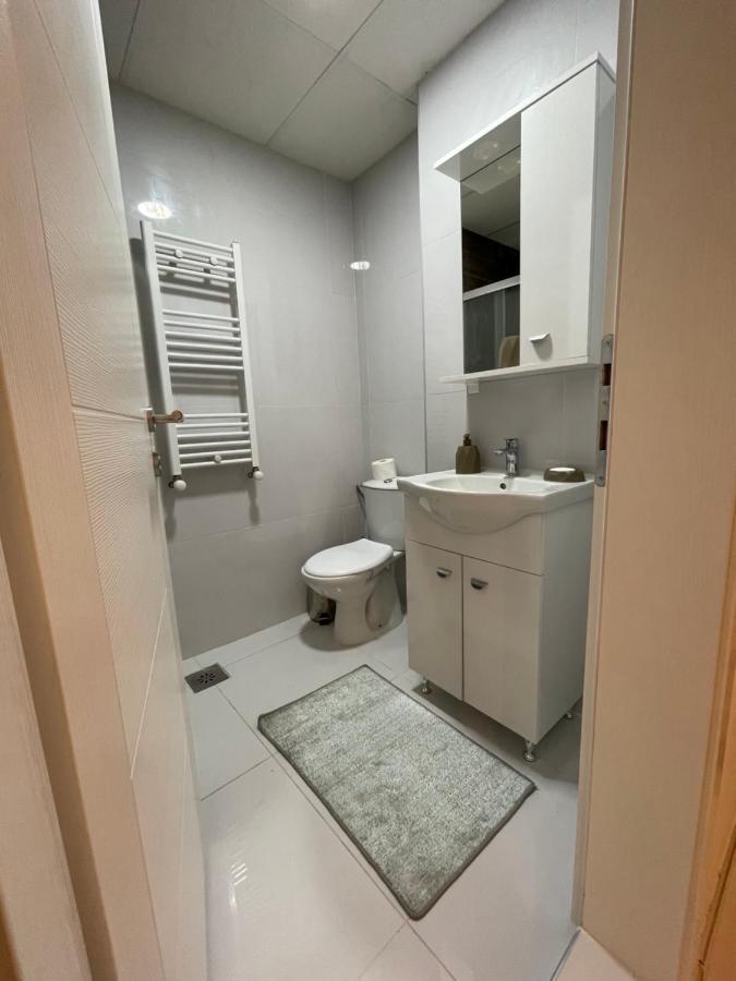 Skopje Apartments Near Central Bus Station Jk Apartments Esterno foto